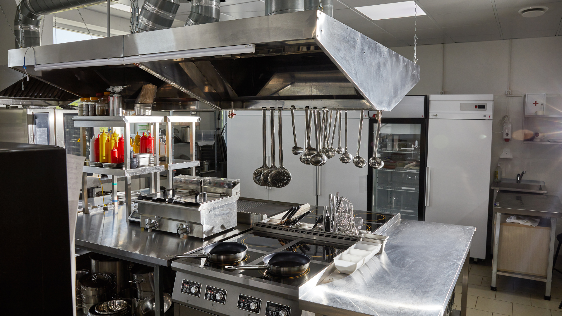empty kitchen